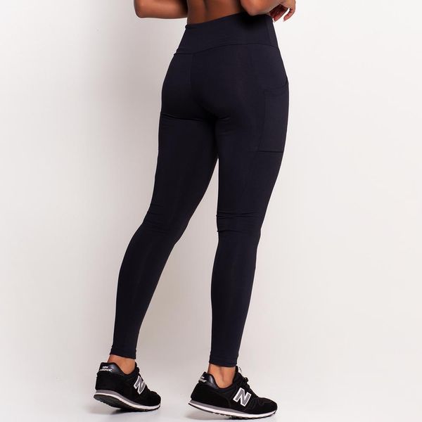 legging preta com bolso atras